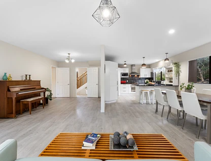 12 Carrowmore, Pinehill, North Shore City, Auckland, 4房, 2浴, 独立屋