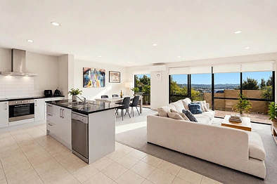 Schnapper Rock 4 Bedroom PRICE REDUCED - OWNER HAS BOUGHT, MUST BE SOLD!