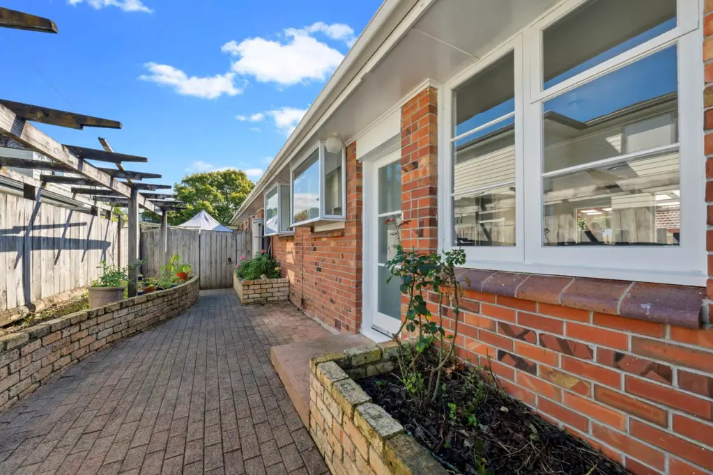 Mount Wellington 3ห้องนอน Three-Bedroom Brick Delight