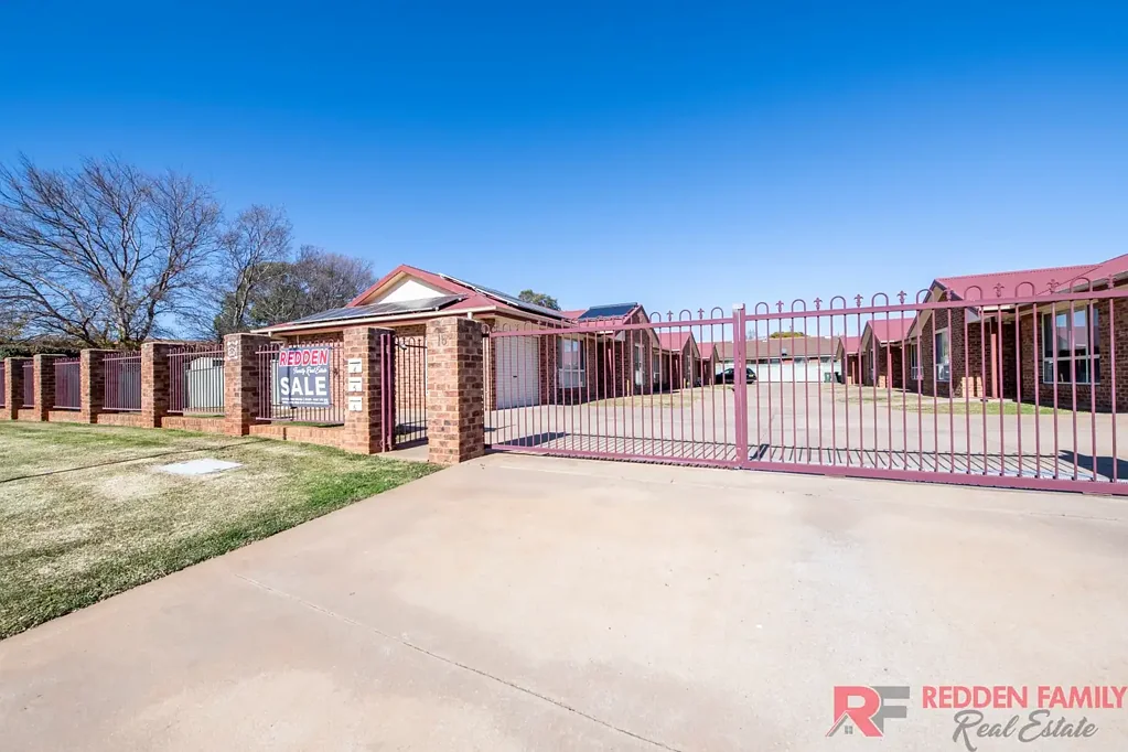 Dubbo 2 Bedroom Quality Townhouse in Secure Gated Estate!