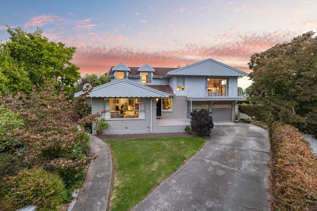 14 St Winifreds Place, Bryndwr, Canterbury