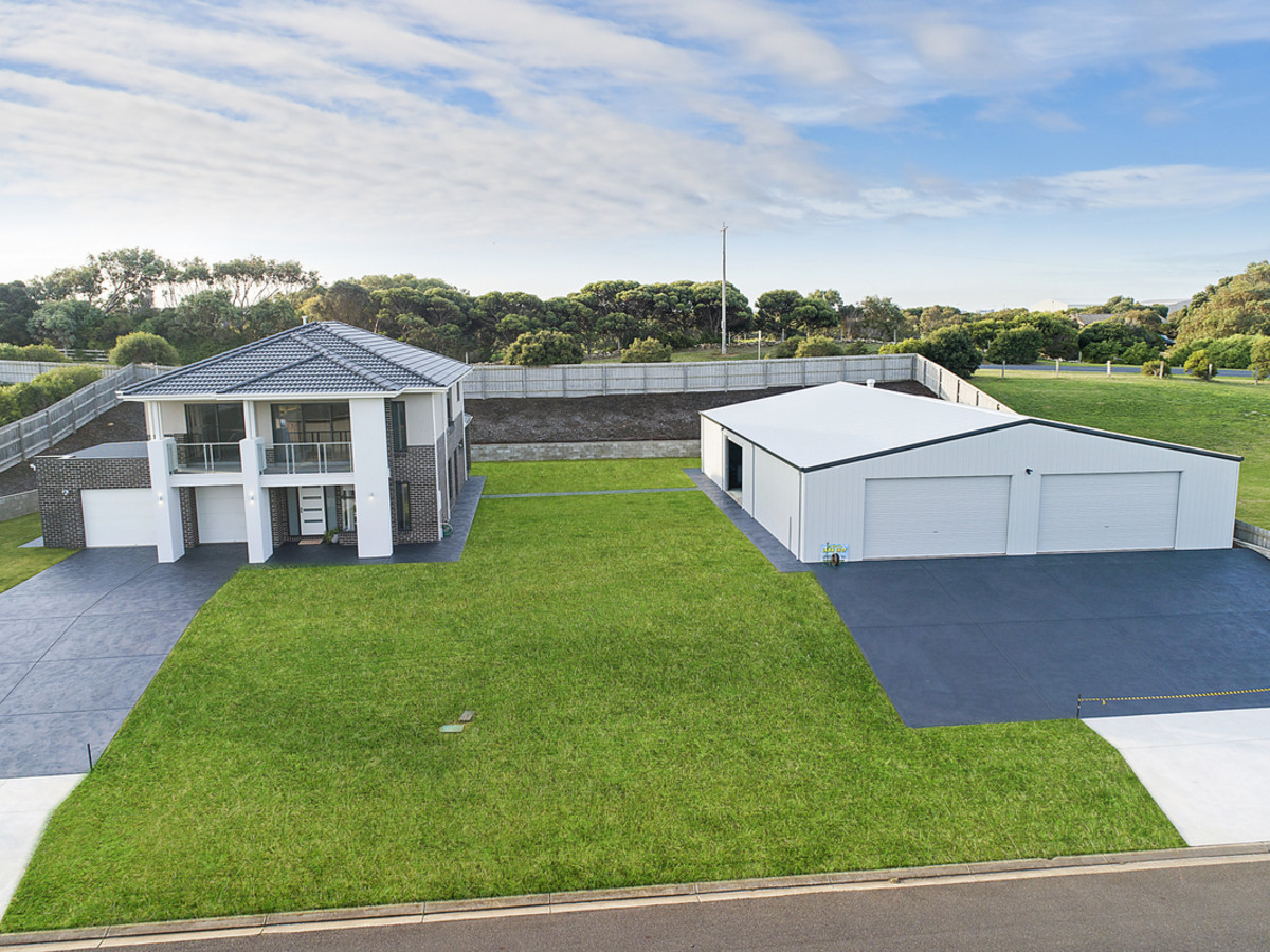 18 CHERYL CT, WARRNAMBOOL VIC 3280, 0房, 0浴, House