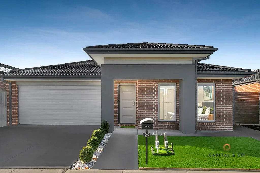Long-Term Family Rental in Mickleham