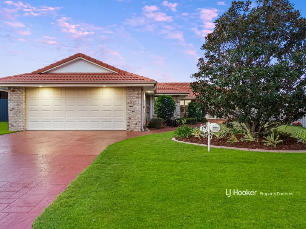 17 Greenhaven Crescent, Kuraby, QLD 4112