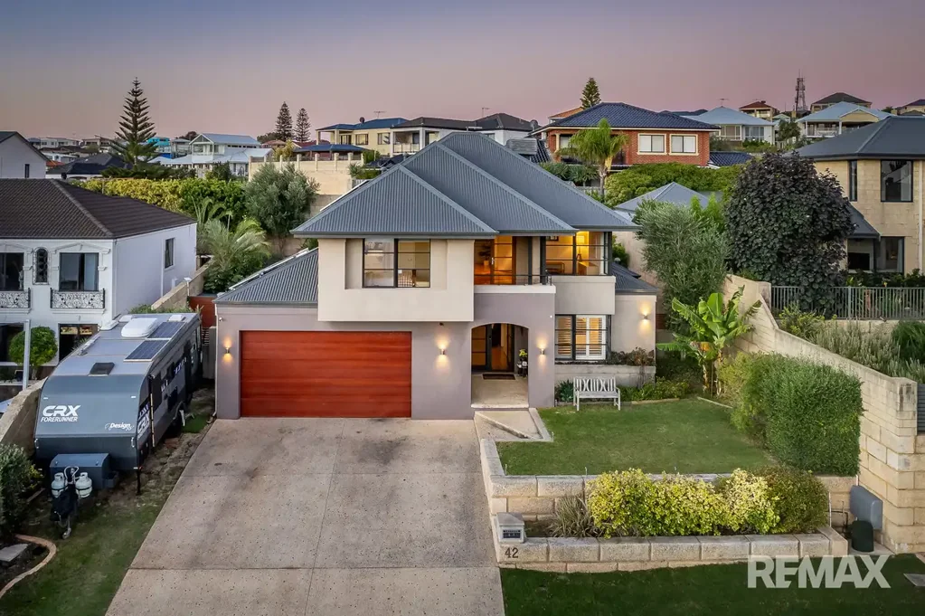 Mindarie 4ห้องนอน UNDER OFFER BY THE BRETT WHITE TEAM