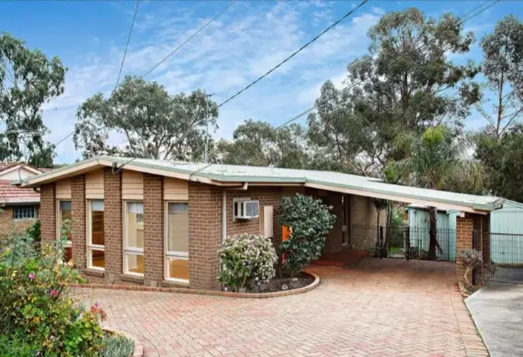 Charming Family Home in Westmeadows