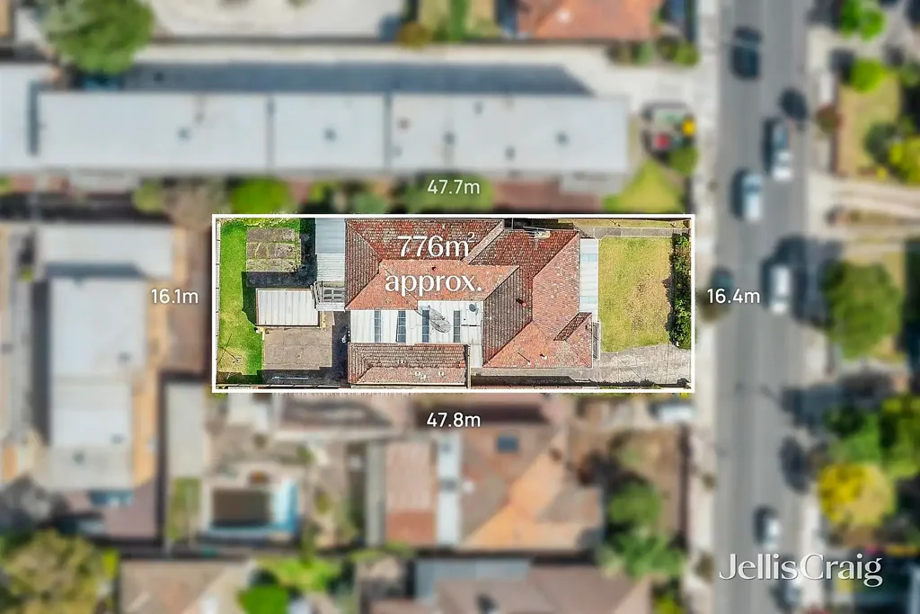 West Footscray 4कमरा Versatile site in a sought-after location
