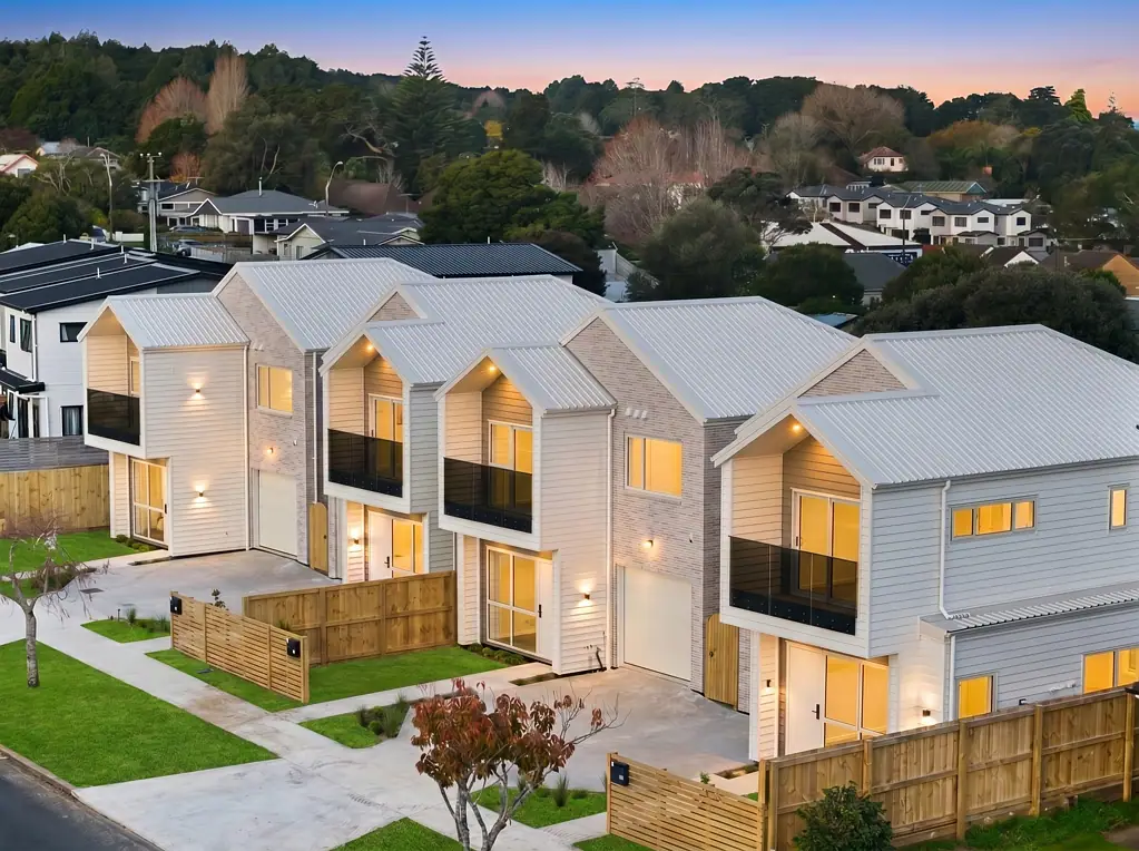 Manurewa 5Zimmer Luxury Living, Standalone and Road Frontage