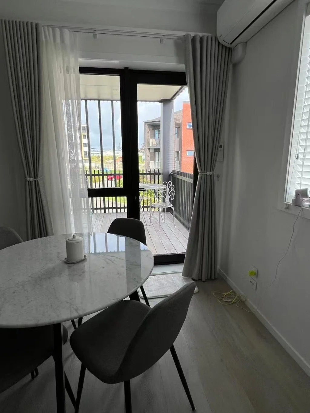 Stylish Brand New Apartment – Tiakina Road, Northcote
