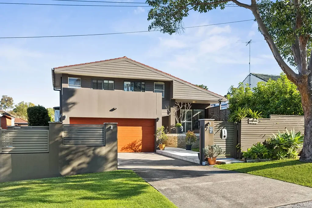 Cromer 4Kwarto Entertainer's Sanctuary in a Highly Coveted Address