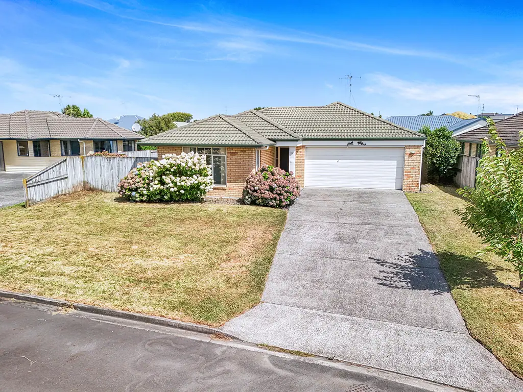 17 Farnham Close, Rototuna North, Hamilton, Waikato