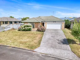 17 Farnham Close, Rototuna North