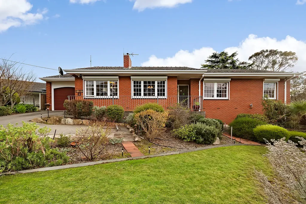 29 Gothic Road, Bellevue Heights, SA 5050