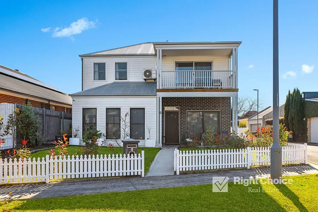4 Milton Street, Tullimbar, NSW 2527