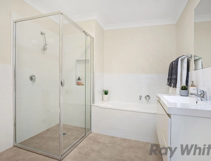 2 Kuraman Close, Macquarie Hills, Newcastle, 3房, 2浴, House