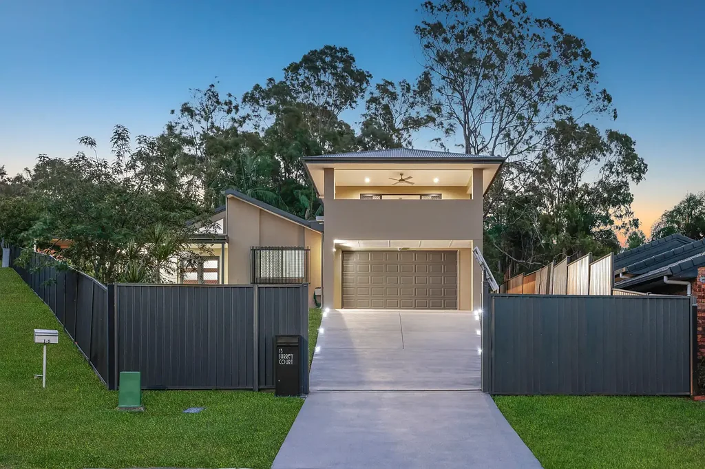 13 Surrey Court, Helensvale, QLD 4212