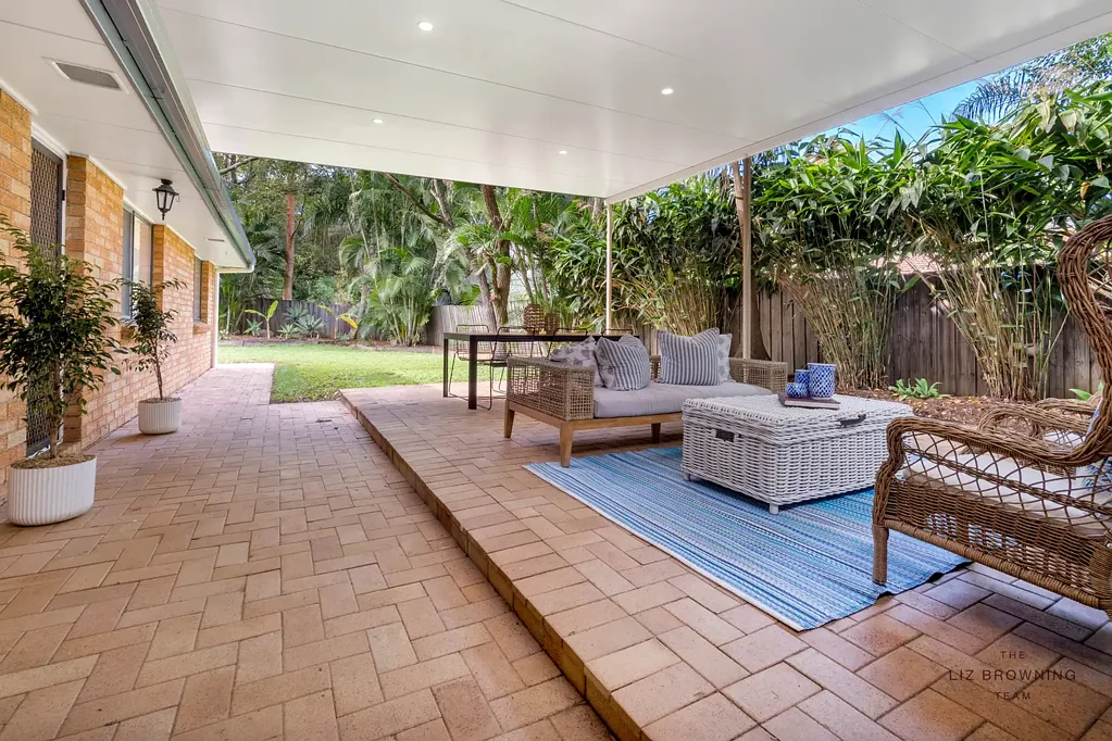 32 Lant Street, Chapel Hill, QLD 4069