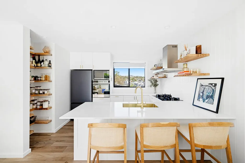 Dee Why 2ਬੈੱਡਰੂਮ Stylish 170 sqm townhouse sanctuary in a quiet yet connected Dee Why pocket