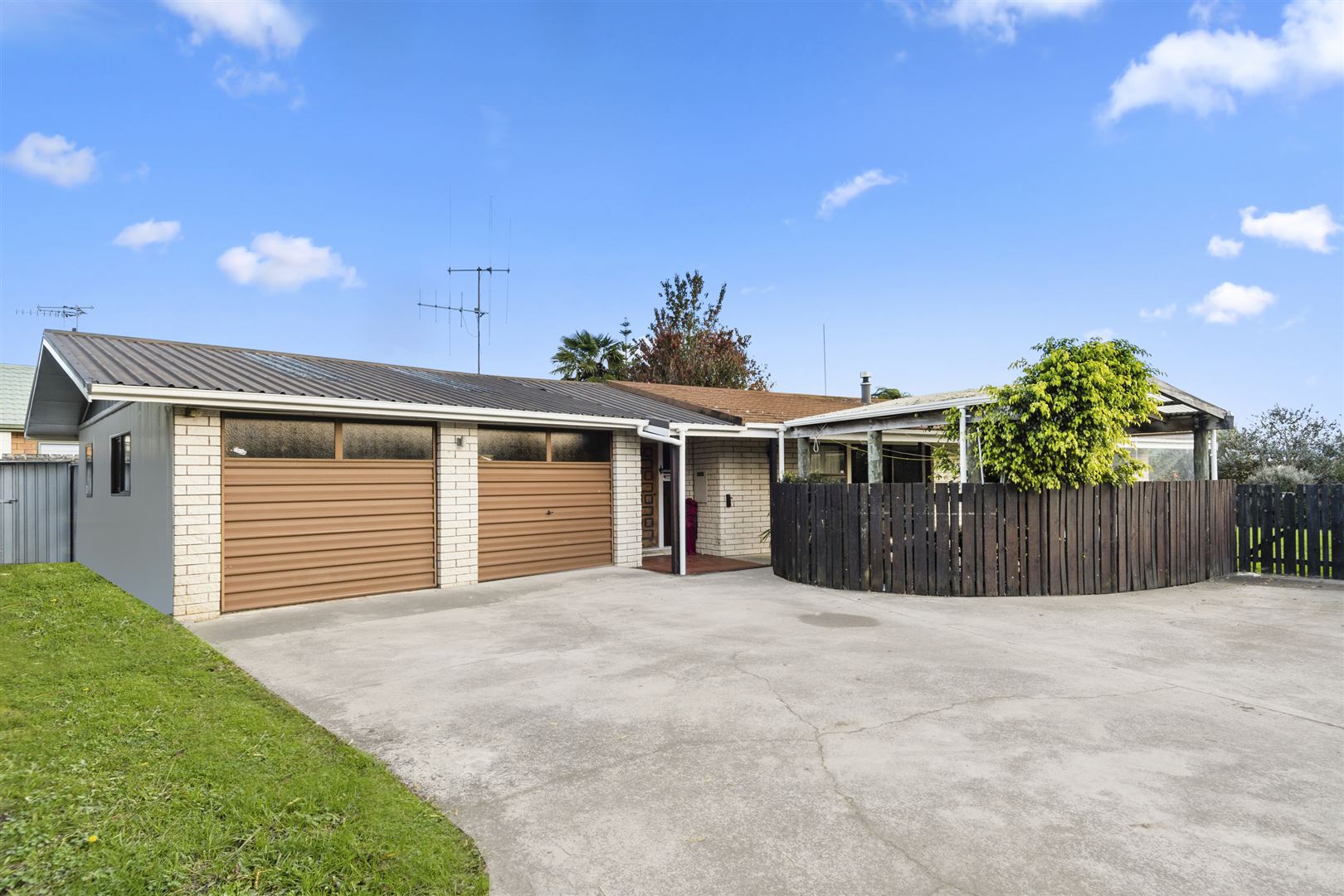 112 Windermere Drive, Poike