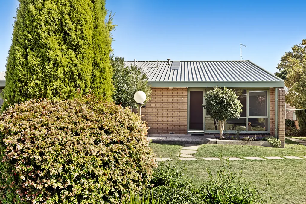 Ballarat Central 2Moenga Architecturally Inspired Central Unit
