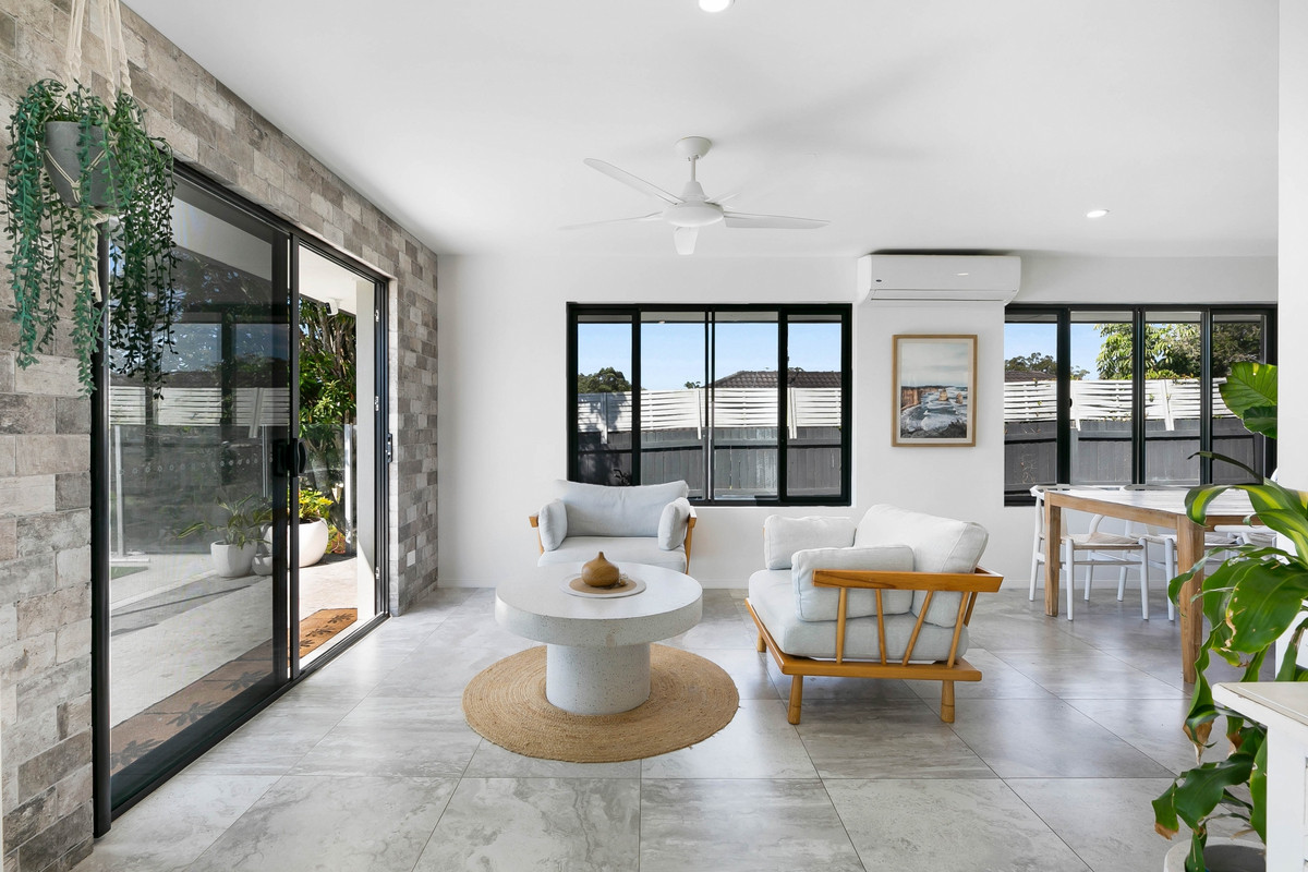 8 SIREC WAY, BURLEIGH HEADS QLD 4220, 0 Schlafzimmer, 0 Badezimmer, House