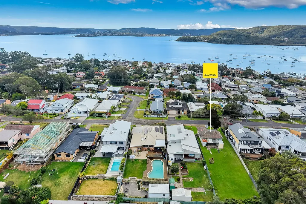 22 View Parade, Saratoga, NSW 2251