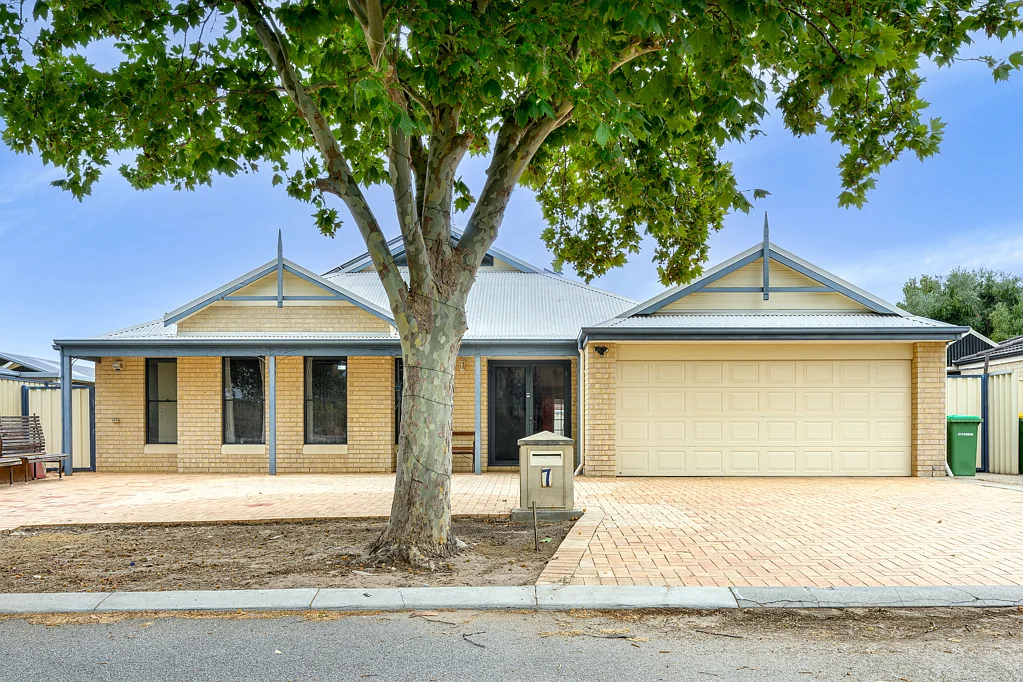 7 Merida Loop, Port Kennedy, WA 6172