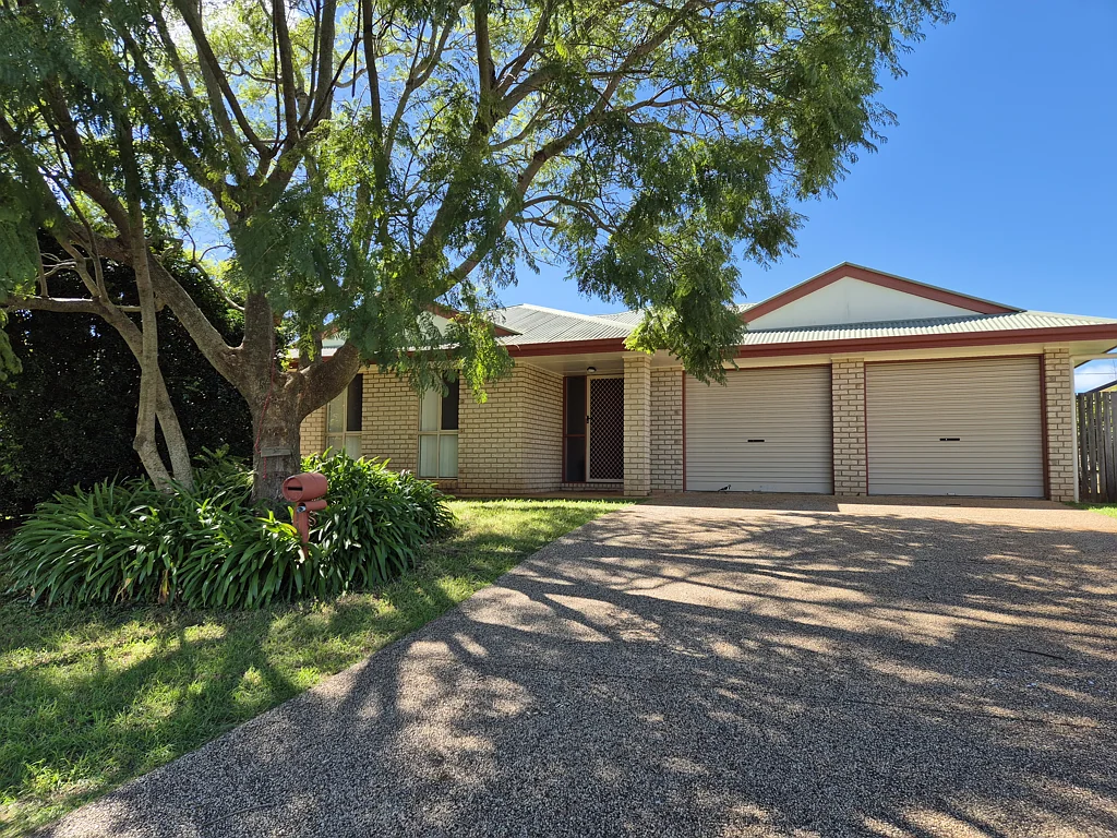 Kearneys Spring 4غرفة نوم Defence Housing Australia (DHA) Investment