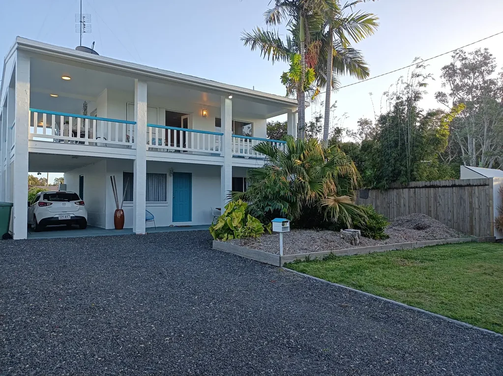 Coolum Beach 3房  Mediterranean Style Dual Living, Walk to the Beach