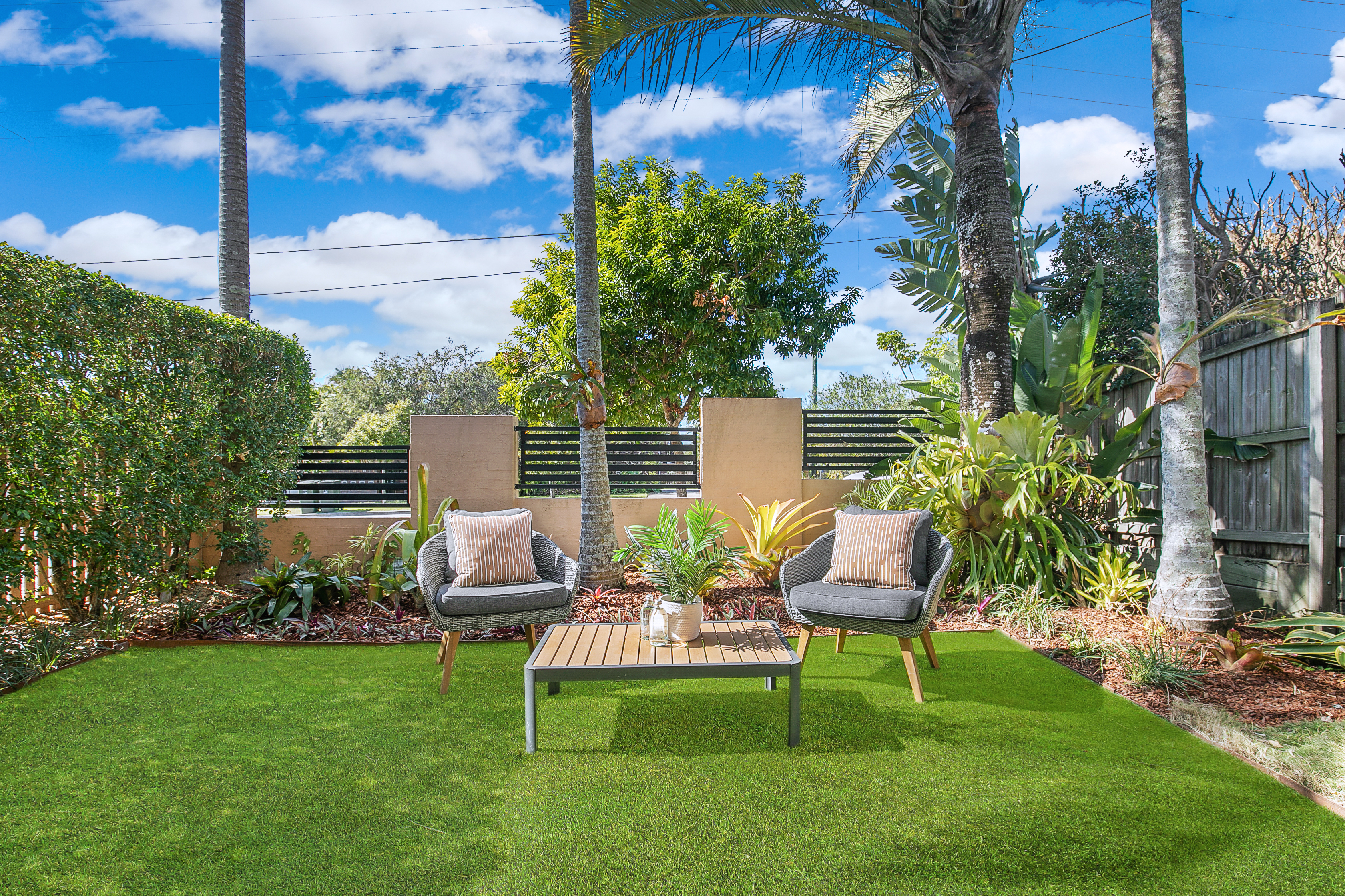 UNIT 1 26 PEMBROKE ST, CARINA QLD 4152, 0房, 0浴, Townhouse