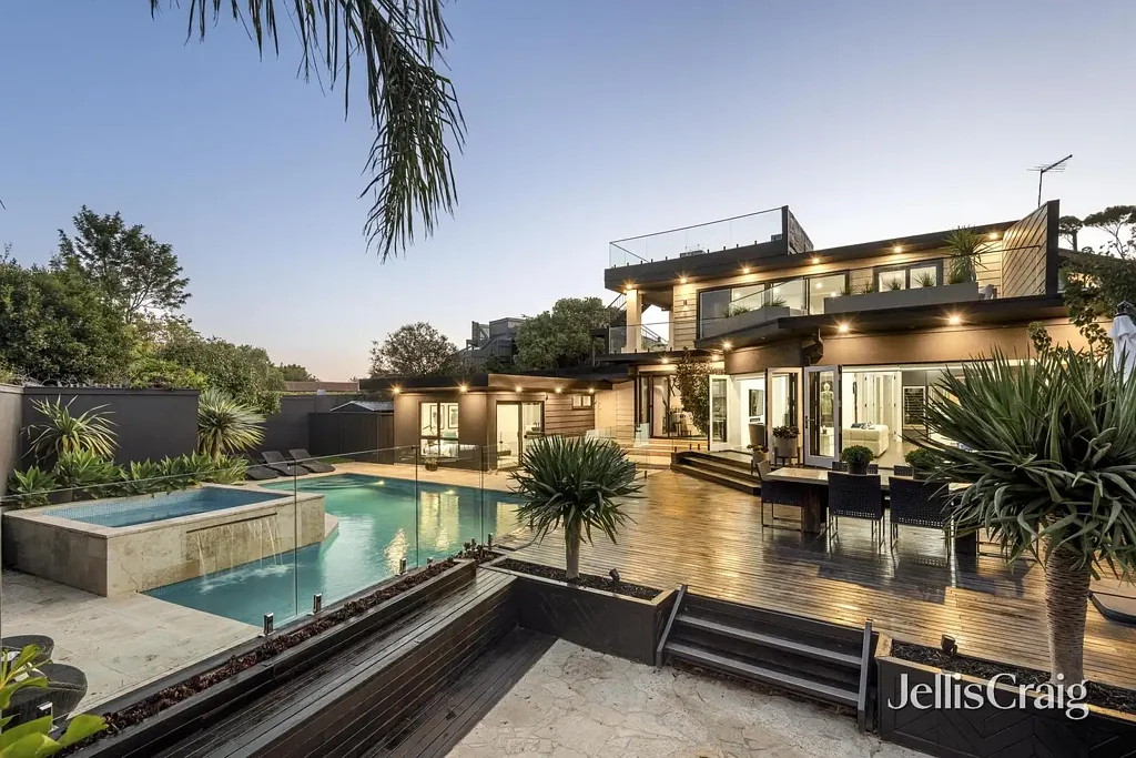 Beaumaris 5ห้องนอน Stunning West Coast Resort Style Family Entertaining Home