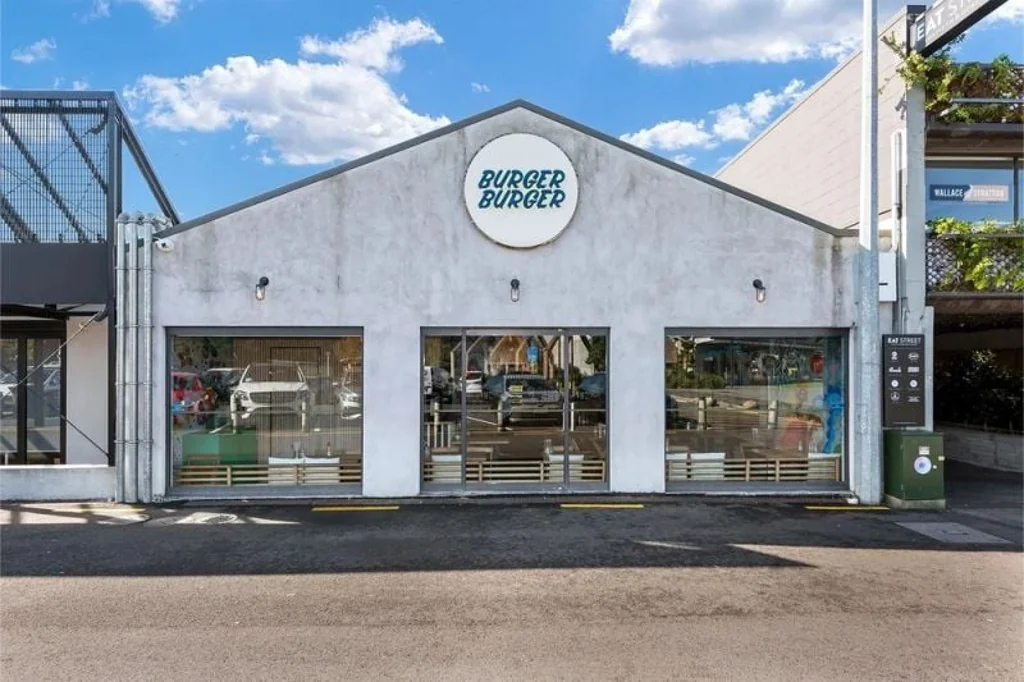 Takapuna  Parkway/Eat St Takapuna