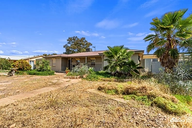 3 Milsom Street, Whyalla Stuart, SA 5608, 5 Kuwarto, 2 Banyo, Apartment