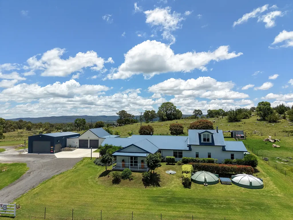 Tenterfield  A Superior Lifestyle With Breathtaking Views