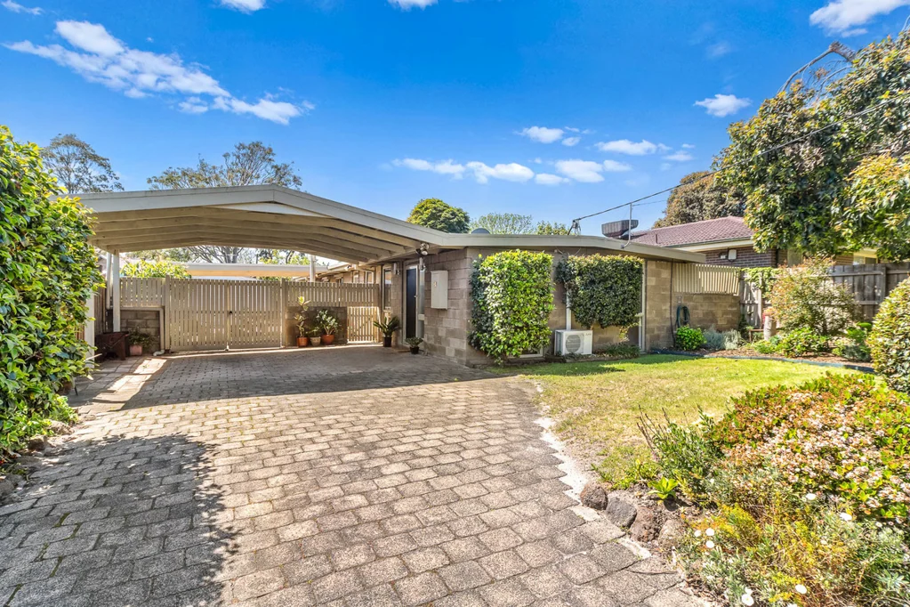 19 Taldra Crescent, Seaford, VIC 3198