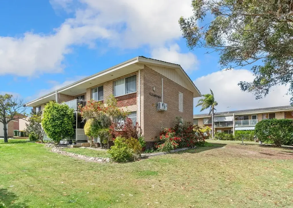 Charming 2-Bedroom Unit in the Heart of Yokine!