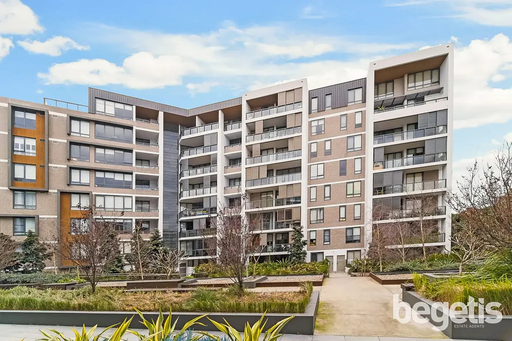 Ryde 2Zimmer IMPECCABLE IN MODERN LIFESTYLE SETTING WITH TRANQUIL OUTLOOK CLOSE TO TOP RYDE CITY SHOPPING CENTRE