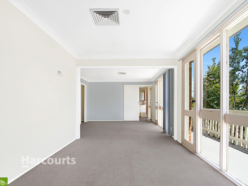 70 FAIRLOCH AV, FARMBOROUGH HEIGHTS NSW 2526, 0房, 0浴, House