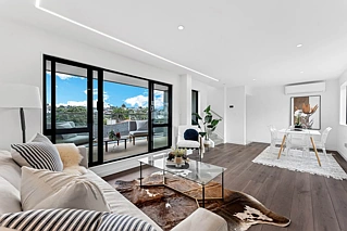 4/49 Northboro Road, Belmont, Belmont, North Shore City