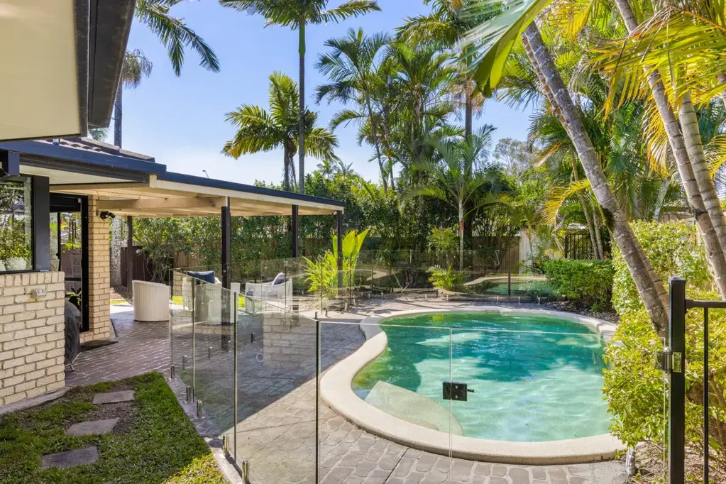 Burleigh Heads 4房  The True Family Home | Burleigh Heads