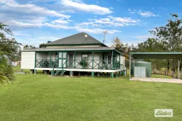 27 Fielding Road, College View