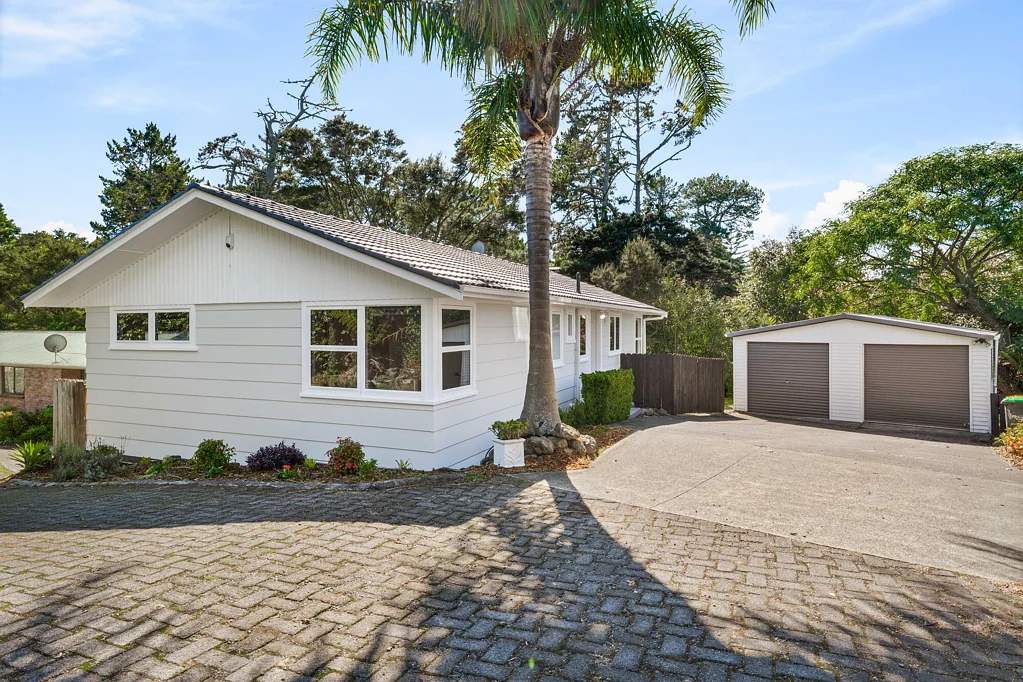 84 Helena Street, Massey, Waitakere City, Auckland