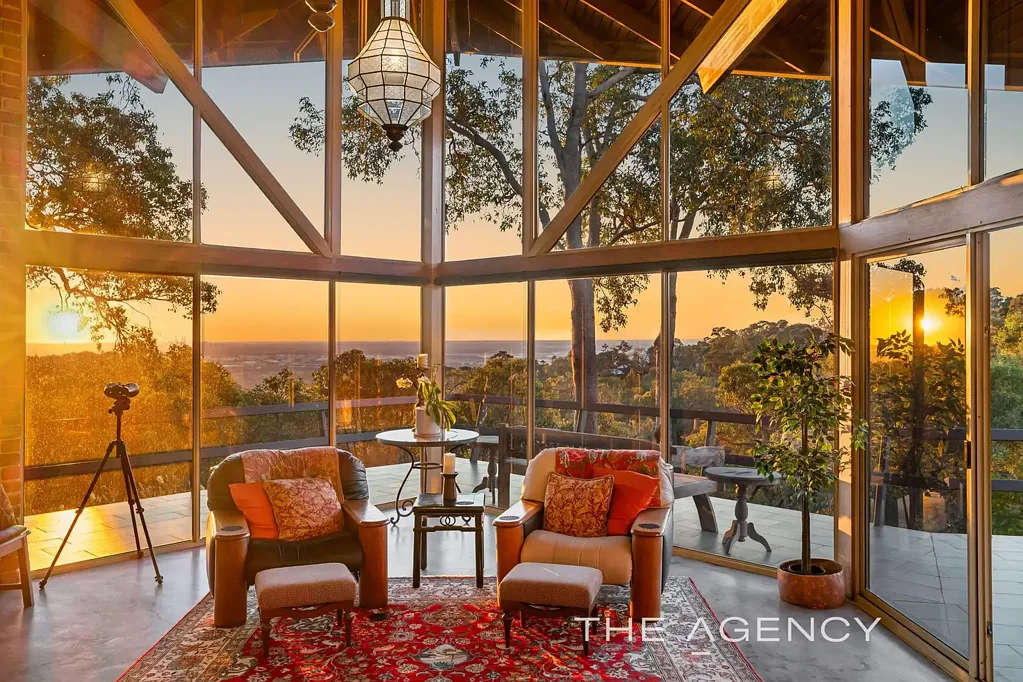 Lesmurdie 5房  "Skyview"- An Irreplaceable Escarpment Masterpiece Second To None.
