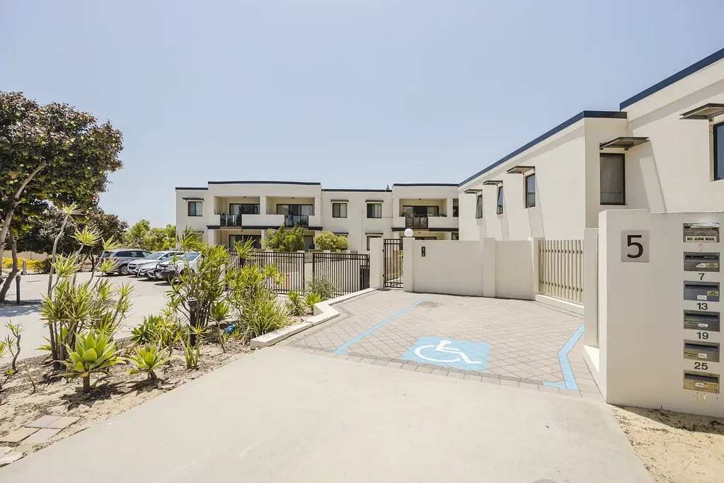 Unit 29/5 Eastleigh Loop, Currambine, WA 6028