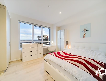 1001/180 Morphett Street, Adelaide, Adelaide CBD, 3 Schlafzimmer, 2 Badezimmer, Apartment