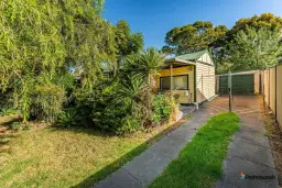 322 Camp Road, Broadmeadows