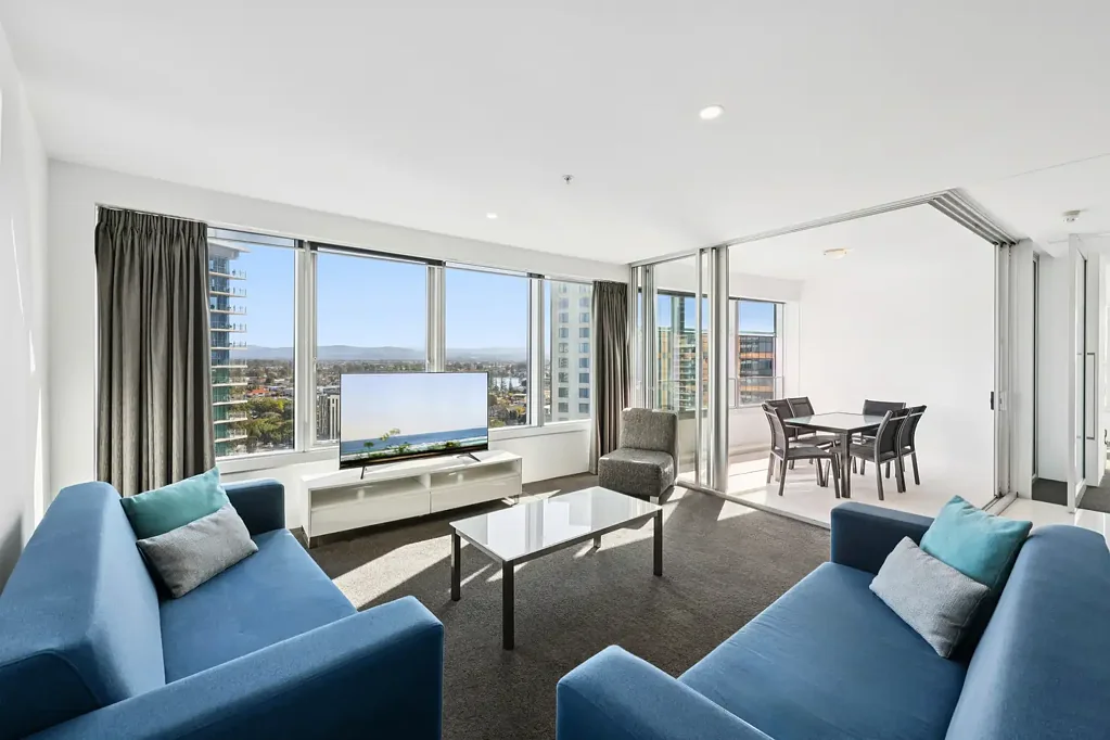 Surfers Paradise 2غرفة نوم Elevated Hinterland Luxury