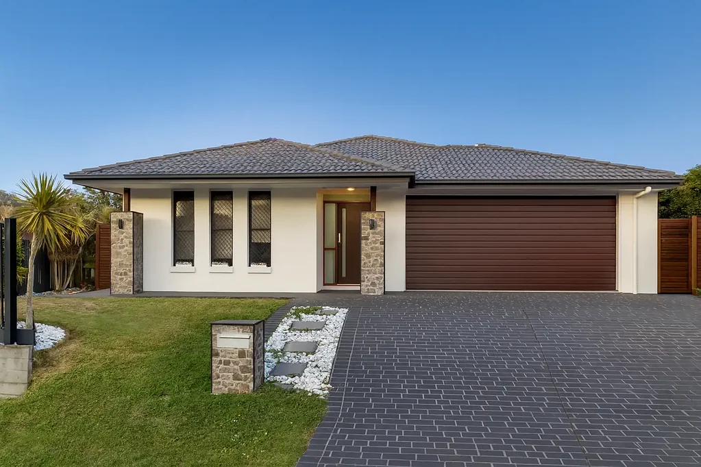 Doolandella 4ਬੈੱਡਰੂਮ Modern Home with Designer Finishes
