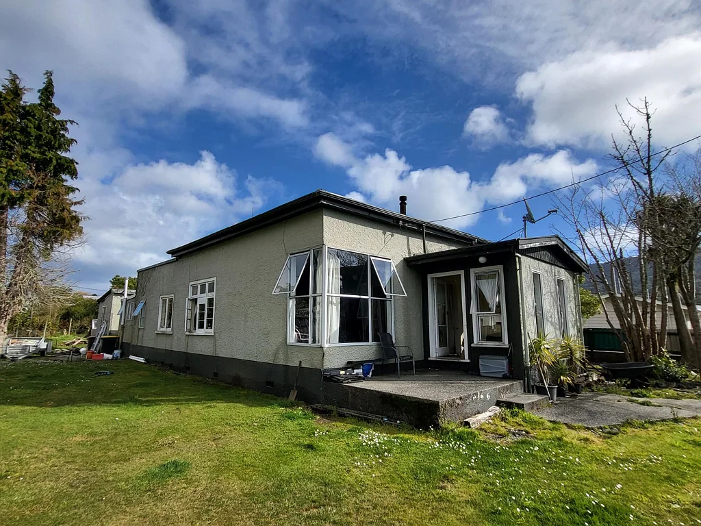 Runanga 4침실 Four Bedrooms on a Big Block