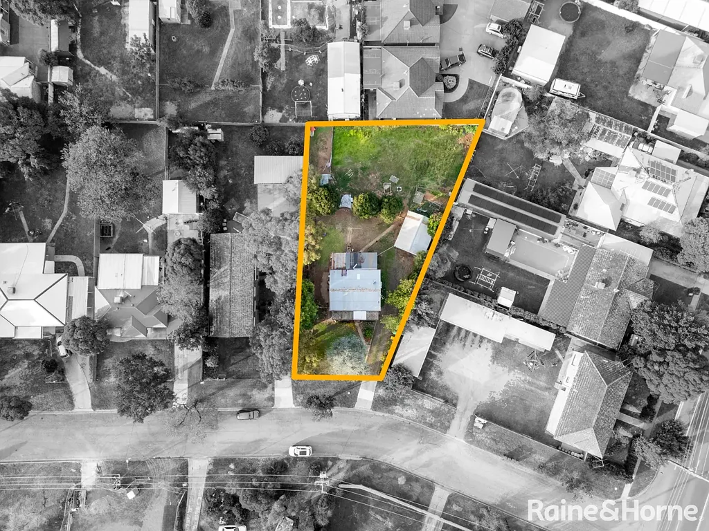 Kooringal 2ਬੈੱਡਰੂਮ 1220 sqm of opportunity